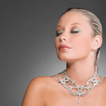 Statement Jewelry: The Ultimate Accessory to Elevate Your Style & Fashion Screenshot 2024 08 30 104643